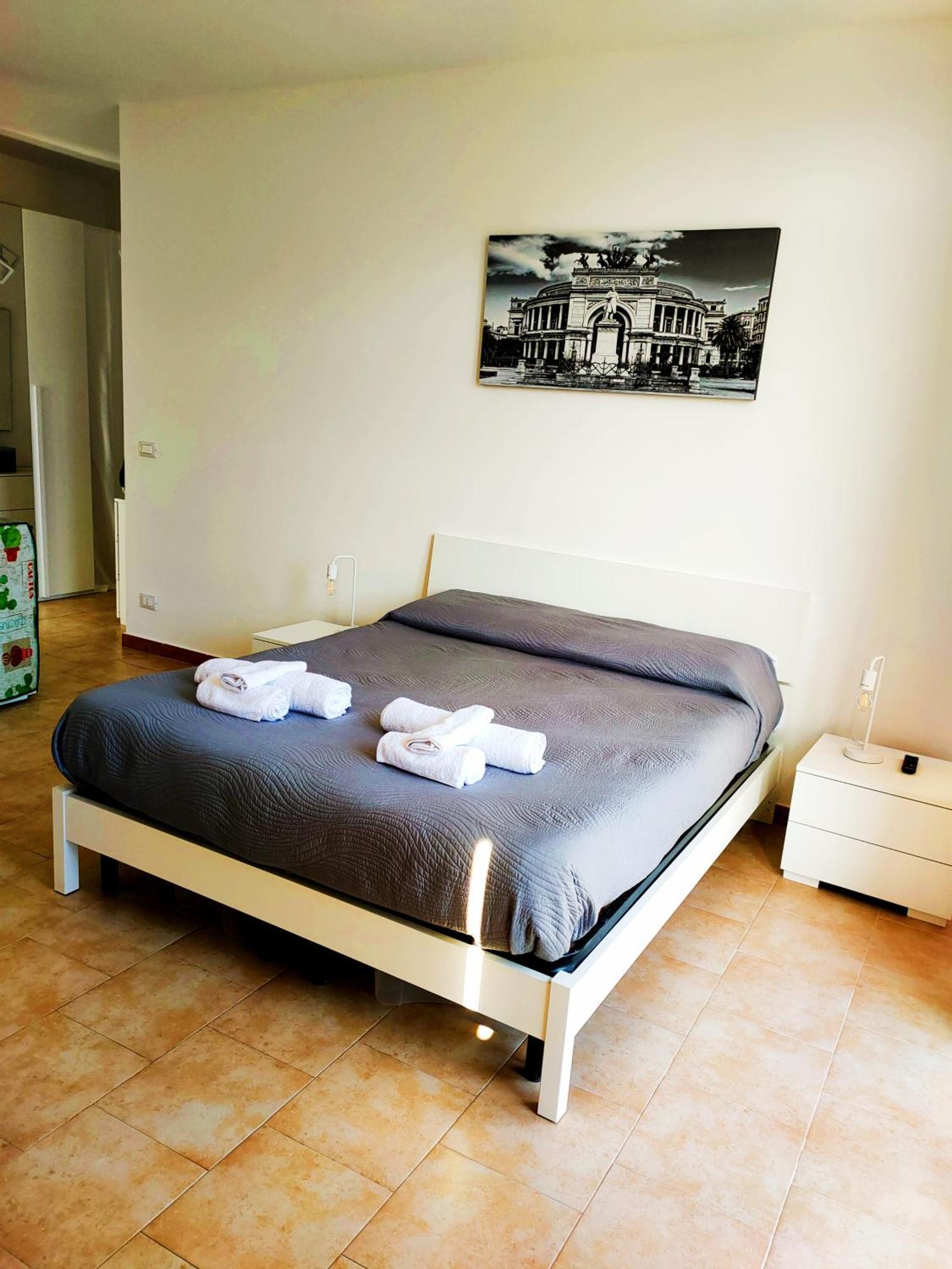 Sofia Apartment Palermo Luaran gambar